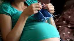 Knitting During Pregnancy