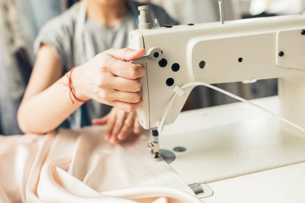 Troubleshooting-Bernina-Sewing-Machine-Fix-Repair-Guide