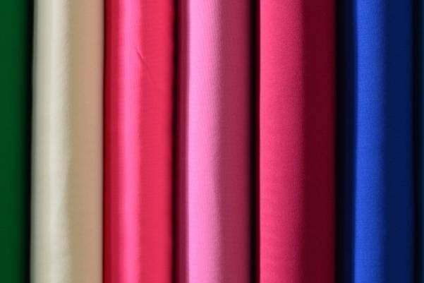 Chiffon-vs-Voile-Difference-Between-Voile-and-Chiffon