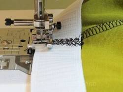 How-to-Sew-Elastic-With-a-Sewing-Machine