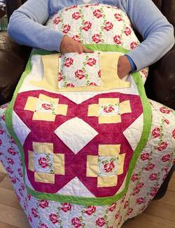 What-Is-A-Lap-Quilt
