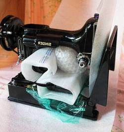 Best-Way-to-Ship-a-Sewing-Machine