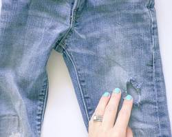 Can-You-Fix-Frayed-Jeans