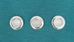 How-to-Reinforce-Fabric-for-Grommets