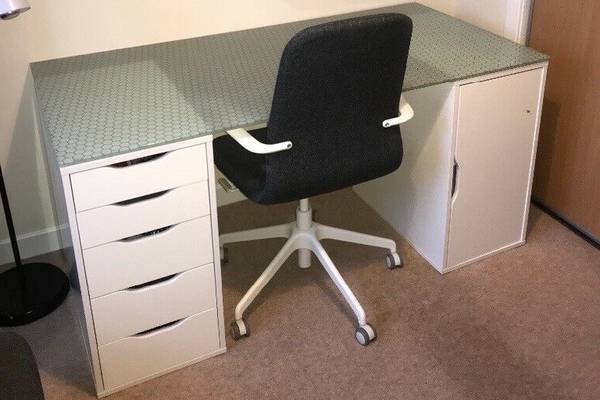 Take Drawers Out Of Ikea Alex, How To Remove Desk File Drawer