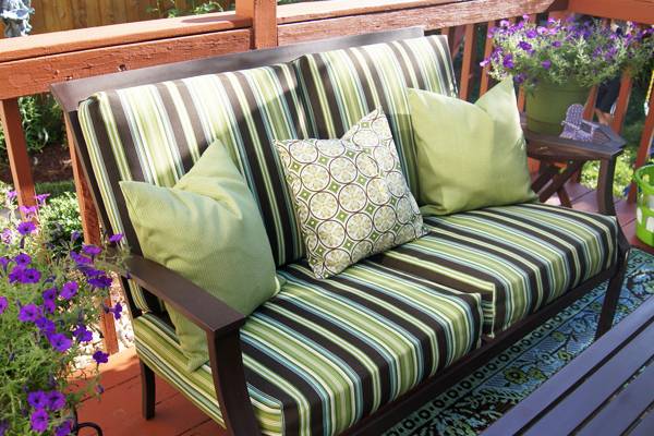 Cost To Reupholster Outdoor Cushions, How To Make No Sew Cushions For Outdoor Furniture