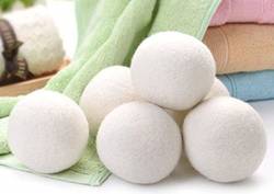 Dryer-Balls-Instead-of-Fabric-Softener
