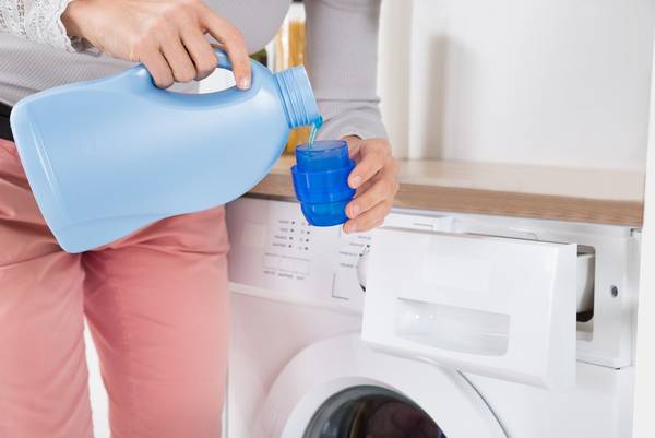 Finding-The-Best-Fabric-Softener-for-Your-Needs-13-Uses
