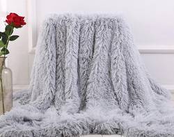 Fuzzy-Fabric-for-Blankets