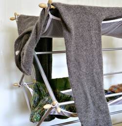 How-to-Dry-a-Cashmere-Sweater