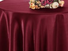 How-to-Iron-Satin-Tablecloths