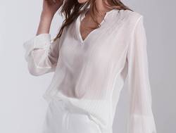 Is-it-Safe-To-Iron-a-Silk-Blouse