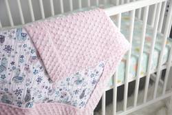 What-Fabric-is-Used-for-Baby-Blankets