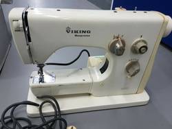 Finding-old-Viking-Sewing-Machine-for-Sale