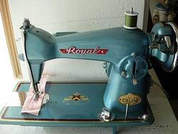 Royal-Sewing-Machine-Made-in-Japan