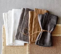 Are-Cotton-or-Linen-Napkins-Better
