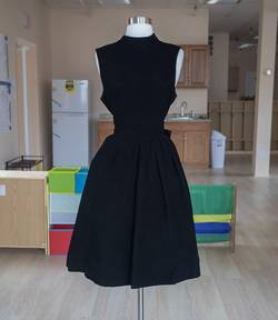 Vantablack-Dress