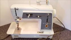 Singer-Touch-and-Sew-600-vs-600e
