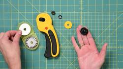 What-is-the-Difference-Between-a-45mm-and-60mm-Rotary-Cutter