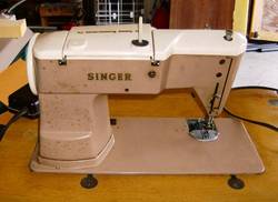 How-do-You-Adjust-the-Tension-On-a-Singer-401A