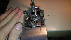How-to-Wind-a-Bobbin-On-a-Singer-401A