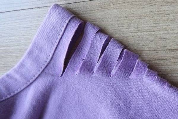 How To Shorten Sleeves On A T Shirt