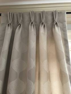 Types-of-Pleats-for-Curtains